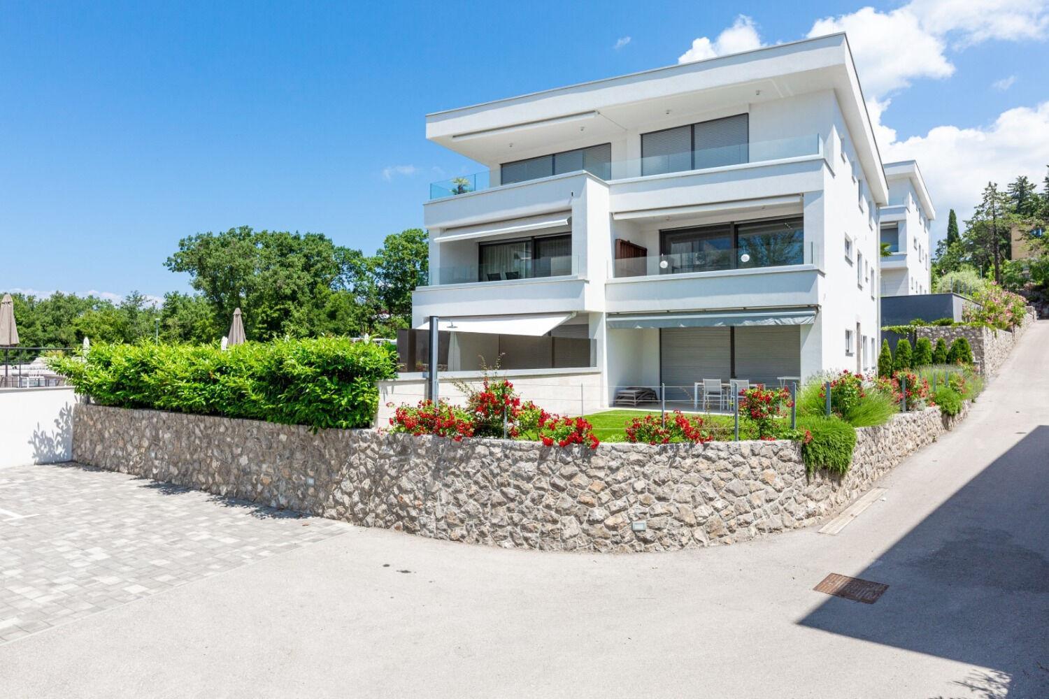 Apartments Marina Malinska Exterior photo